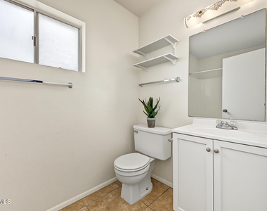 15611 N 22nd Street - Photo Thumbnail 19