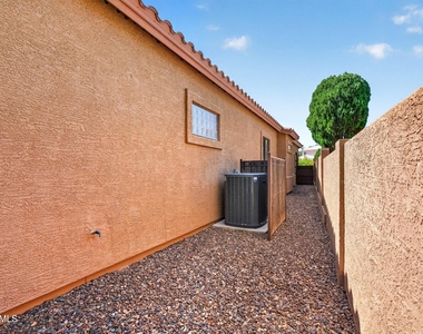 14247 N Ashbrook Drive - Photo Thumbnail 34