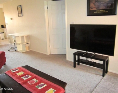 12222 N Paradise Village Parkway S - Photo Thumbnail 3