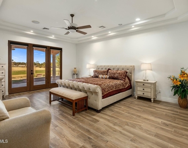 14402 N Medinan Drive - Photo Thumbnail 15
