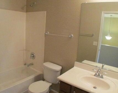 41401 W Pryor Lane - Photo Thumbnail 11