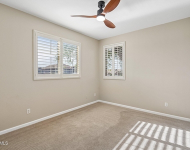 26645 N 42nd Street - Photo Thumbnail 30