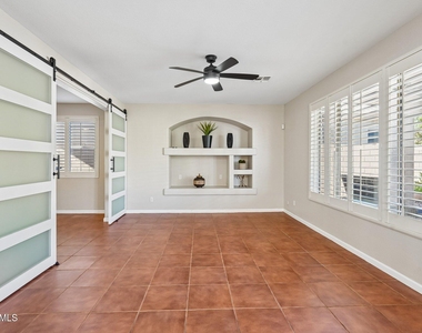 26645 N 42nd Street - Photo Thumbnail 19