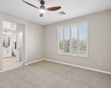 26645 N 42nd Street - Photo Thumbnail 36