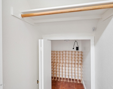 26645 N 42nd Street - Photo Thumbnail 25