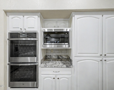 5812 W Del Lago Circle - Photo Thumbnail 24