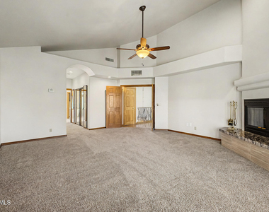 5812 W Del Lago Circle - Photo Thumbnail 44