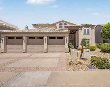 5812 W Del Lago Circle - Photo Thumbnail 13