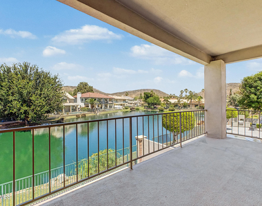 5812 W Del Lago Circle - Photo Thumbnail 46