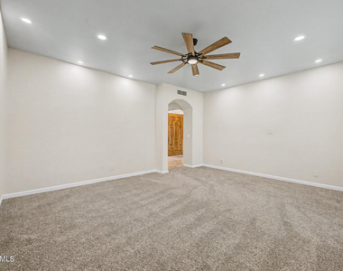 5812 W Del Lago Circle - Photo Thumbnail 35