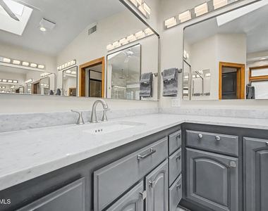 5812 W Del Lago Circle - Photo Thumbnail 49