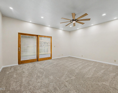 5812 W Del Lago Circle - Photo Thumbnail 36