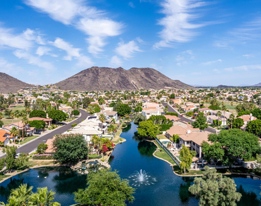 5812 W Del Lago Circle - Photo Thumbnail 8