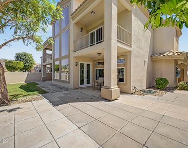 5812 W Del Lago Circle - Photo Thumbnail 21