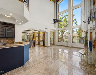 5812 W Del Lago Circle - Photo Thumbnail 2