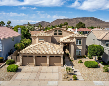 5812 W Del Lago Circle - Photo Thumbnail 12