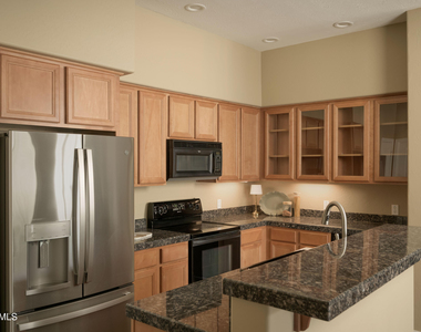 2989 N 44th Street - Photo Thumbnail 7