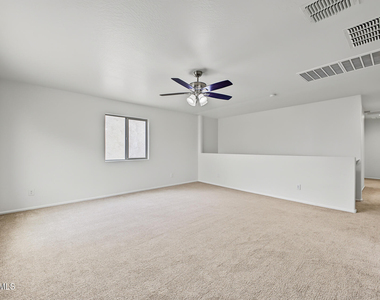 6135 E Paradise Lane - Photo Thumbnail 18