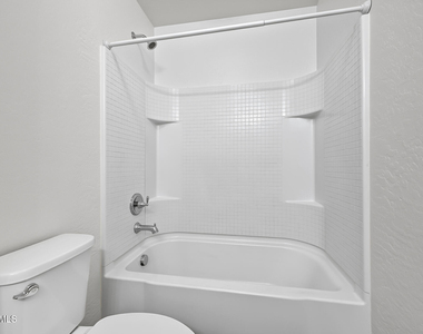 6135 E Paradise Lane - Photo Thumbnail 35