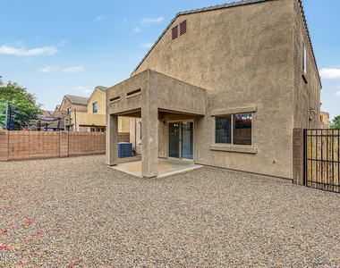 6135 E Paradise Lane - Photo Thumbnail 41
