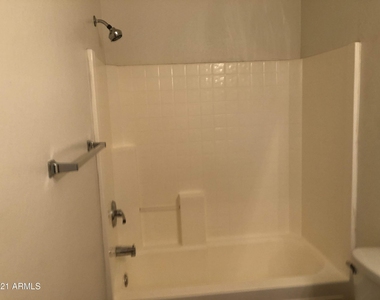 1331 S 227th Avenue - Photo Thumbnail 13