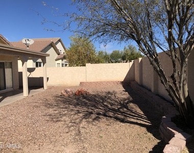 1331 S 227th Avenue - Photo Thumbnail 23