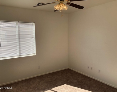 1331 S 227th Avenue - Photo Thumbnail 14