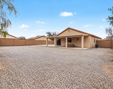 3015 N 84th Drive - Photo Thumbnail 31