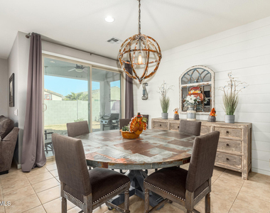 550 W Tallula Trail - Photo Thumbnail 10