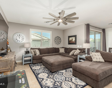 550 W Tallula Trail - Photo Thumbnail 8