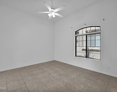 3708 W Vivian Court - Photo Thumbnail 7