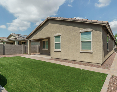 21257 W Berkeley Road - Photo Thumbnail 21