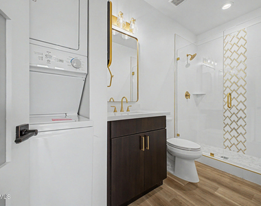 3660 N 3rd Street - Photo Thumbnail 9