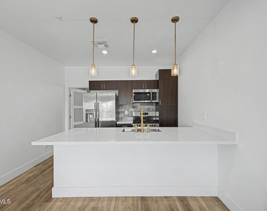 3660 N 3rd Street - Photo Thumbnail 6