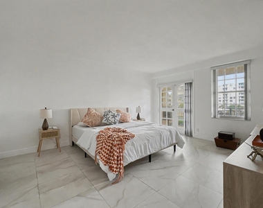 3475 S Ocean Boulevard - Photo Thumbnail 3
