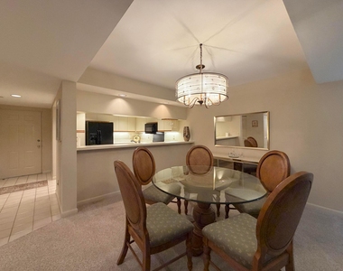 337 Oak Harbour Drive - Photo Thumbnail 12