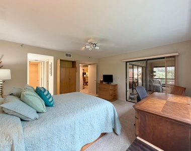 337 Oak Harbour Drive - Photo Thumbnail 23