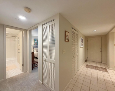 337 Oak Harbour Drive - Photo Thumbnail 29