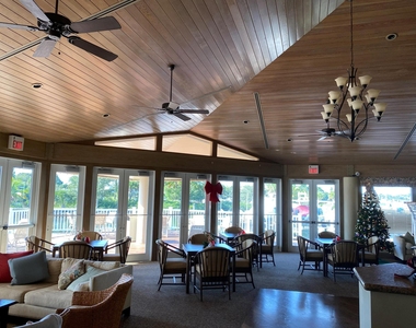 337 Oak Harbour Drive - Photo Thumbnail 36