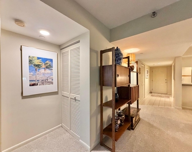 337 Oak Harbour Drive - Photo Thumbnail 28