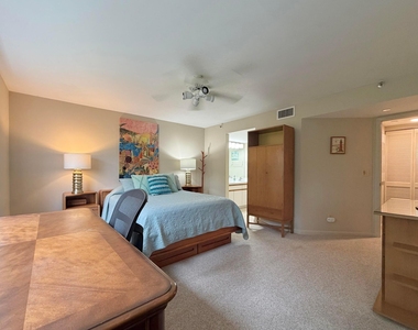 337 Oak Harbour Drive - Photo Thumbnail 21