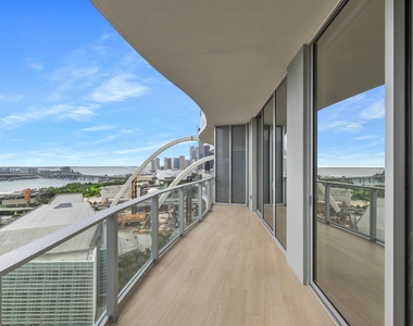 1400 Biscayne Boulevard - Photo Thumbnail 17