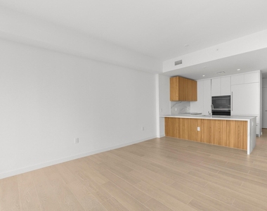 1400 Biscayne Boulevard - Photo Thumbnail 10