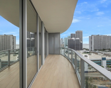 1400 Biscayne Boulevard - Photo Thumbnail 15