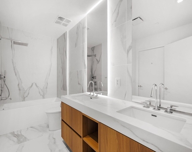 1400 Biscayne Boulevard - Photo Thumbnail 7