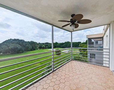 4000 Cypress Grove Way - Photo Thumbnail 1