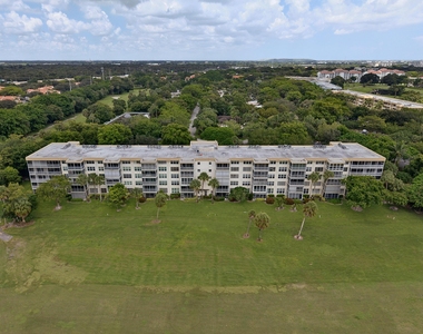 4000 Cypress Grove Way - Photo Thumbnail 38