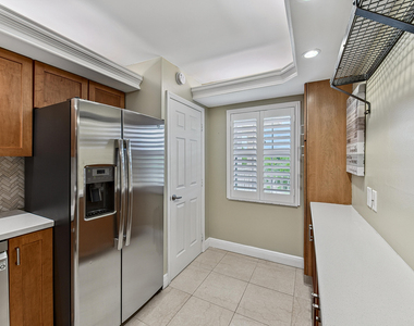4000 Cypress Grove Way - Photo Thumbnail 17