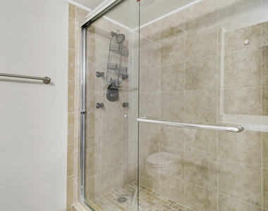 272 Village Boulevard - Photo Thumbnail 21