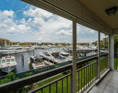 2601 Marina Isle Way - Photo Thumbnail 11